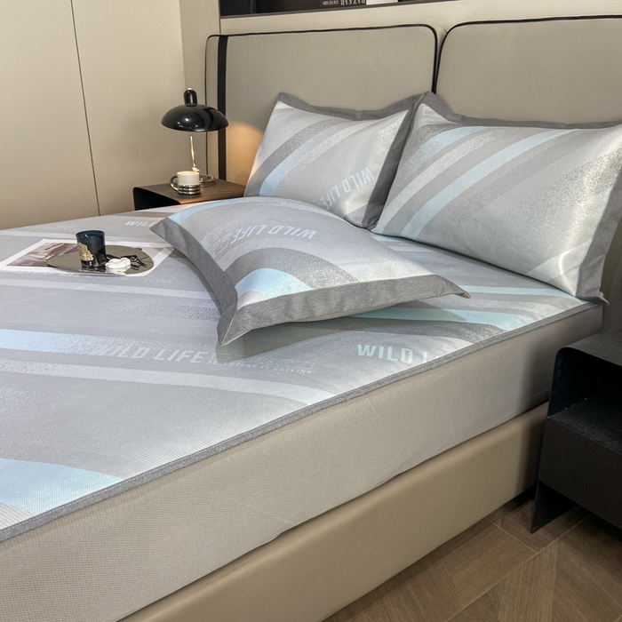 91家纺网 家纺一手货源 找家纺 由有2024升级款A类抗菌高精密色织提花可水洗冰丝凉席三件套/床笠款  简约生活