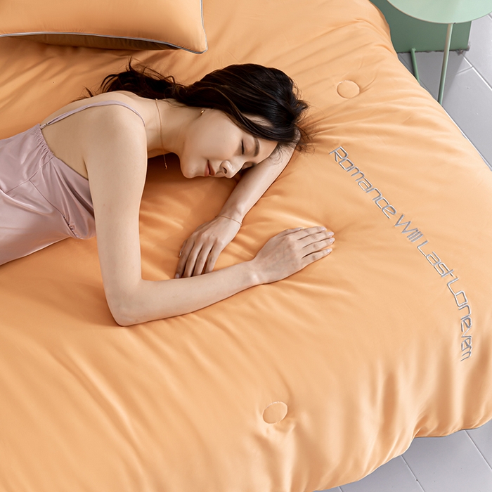 91家纺网 家纺一手货源 找家纺 子由家居 2024新款水洗真丝轻奢绣花夏被四件套 轻奢绣花-雅橘