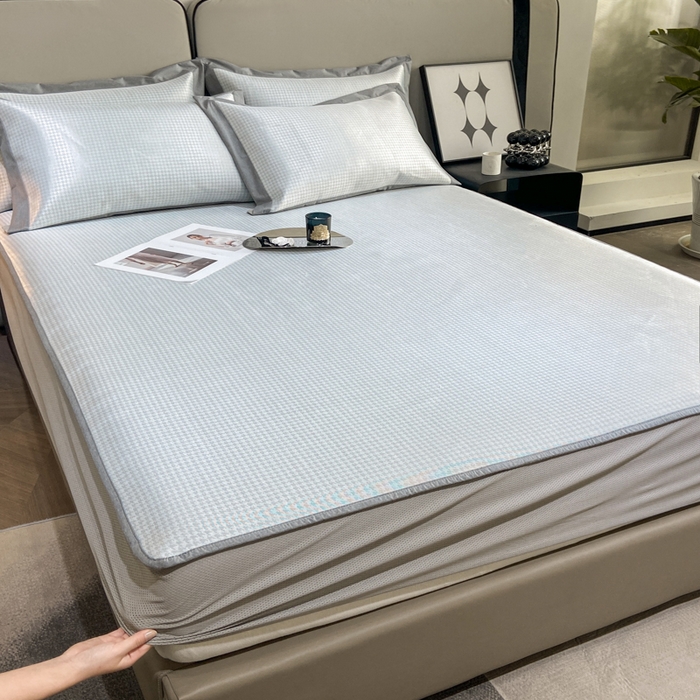 91家纺网 家纺一手货源 找家纺 由有2024升级款A类抗菌高精密色织提花可水洗冰丝凉席三件套/床笠款  千鸟格-灰