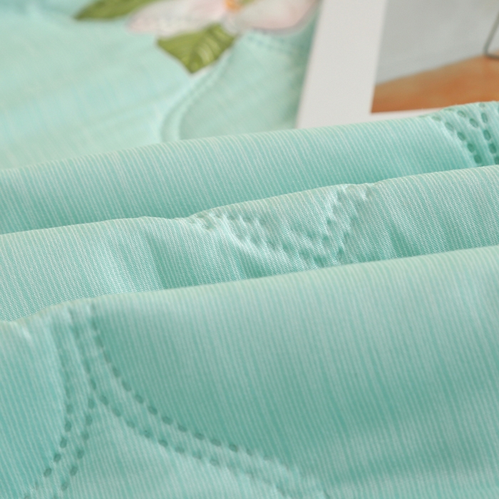 91家纺网 家纺一手货源 找家纺 （总）被多多 2024新款清新印花亲肤绒夏被