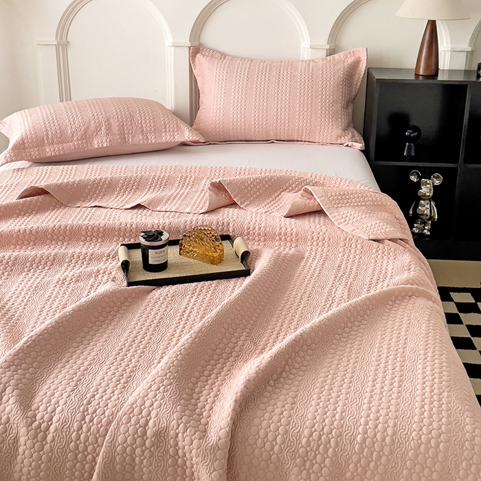 91家纺网 家纺一手货源 找家纺 沐纯家居 2024新款纯色天丝床盖 蜜桃粉