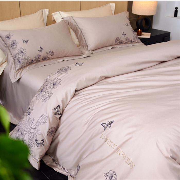 91家纺网 家纺一手货源 找家纺 （总）云胡 2024新款50支长绒棉宽边工艺刺绣四件套-无人区玫瑰