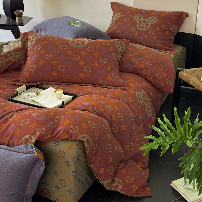 91家纺网 家纺一手货源 找家纺 睡棉坊 2024新款全棉色织提花双层纱复古单被套 童趣