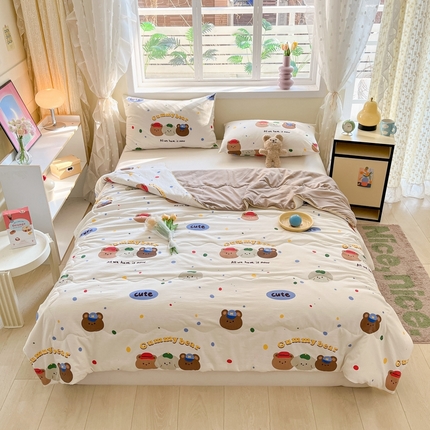 91家纺网 家纺一手货源 找家纺 （总）贝扬思 2025新款水洗邹邹纱夏被