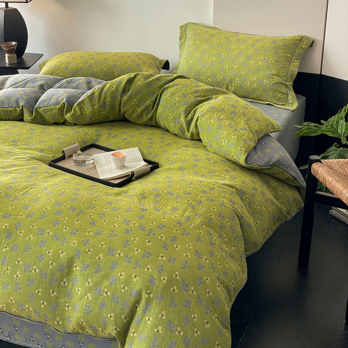 91家纺网 家纺一手货源 找家纺 睡棉坊 2024新款全棉色织提花双层纱复古单被套 诗画-绿