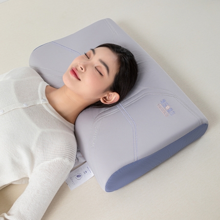 （总）麦肯锡 2024新款零压睡方乳胶美fu养yan枕枕芯模特图