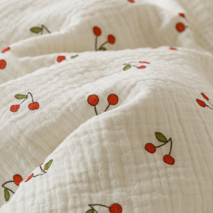 91家纺网 家纺一手货源 找家纺 蜜柚 2024新款全棉双层皱皱纱四件套 小樱桃