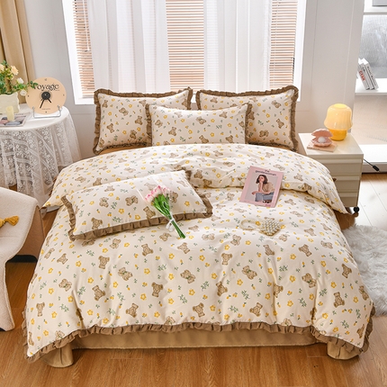 91家纺网 家纺一手货源 找家纺 梦精灵家纺 2025新款花边床单四件套 欢乐熊