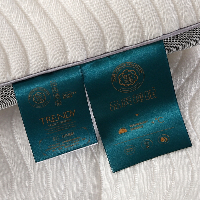 91家纺网 家纺一手货源 找家纺 （总）沃兰国际 针织绗缝羽丝绒枕头成人护颈单人枕芯定型舒适枕