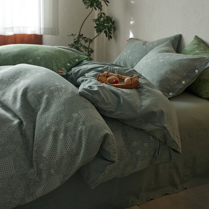 91家纺网 家纺一手货源 找家纺 安莱生活 2024年新品高端双层纱大提花工艺款缤纷花妍纽扣款 缤纷花妍纽扣款-灰绿