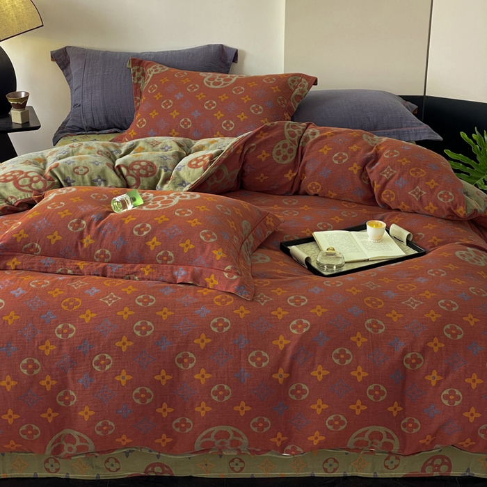 91家纺网 家纺一手货源 找家纺 睡棉坊 2024新款全棉色织提花双层纱复古单被套 童趣