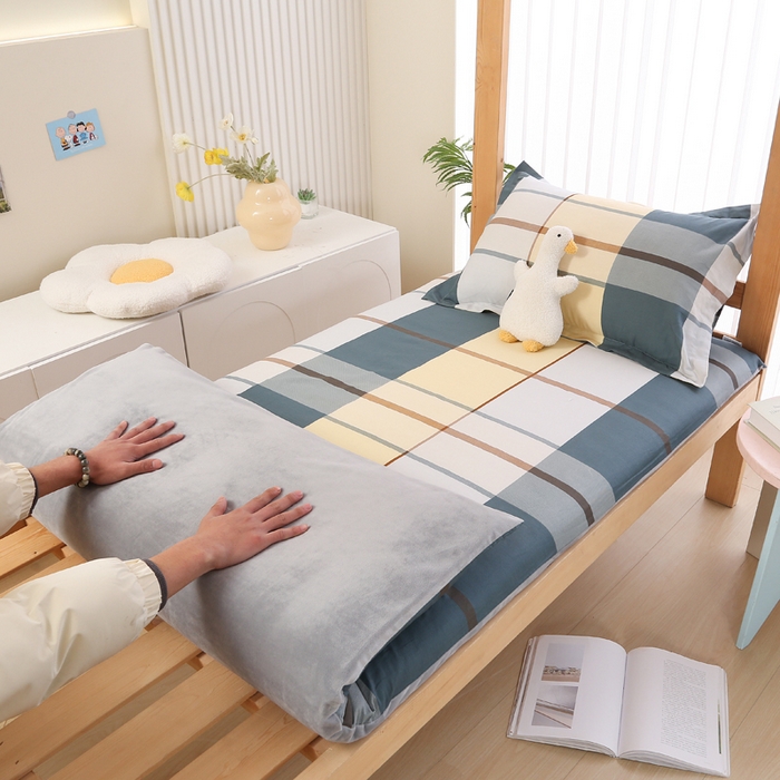 91家纺网 家纺一手货源 找家纺 凯森家纺 2024新款13372全棉床垫套学生床笠套单品褥子套懒人垫子套90x190学生上下铺宿舍寝室 卡丽尔+绒（婴儿绒）