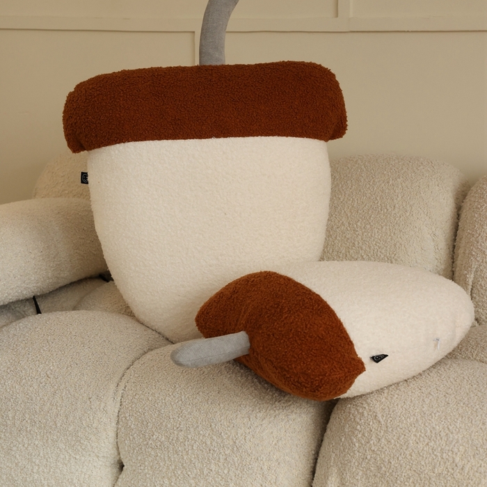 91家纺网 家纺一手货源 找家纺 （总）美茉家居 2024新款松果抱枕