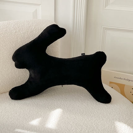 91家纺网 家纺一手货源 找家纺 （总）美茉家居 2024新款兔年写意抱枕