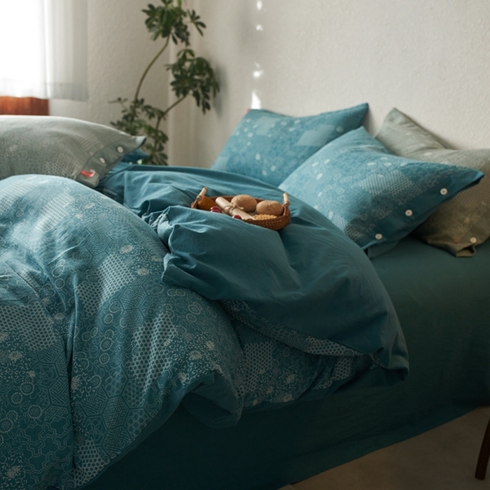 91家纺网 家纺一手货源 找家纺 安莱生活 2024年新品高端双层纱大提花工艺款缤纷花妍纽扣款 缤纷花妍纽扣款-乌兰