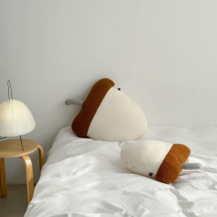 91家纺网 家纺一手货源 找家纺 （总）美茉家居 2024新款松果抱枕