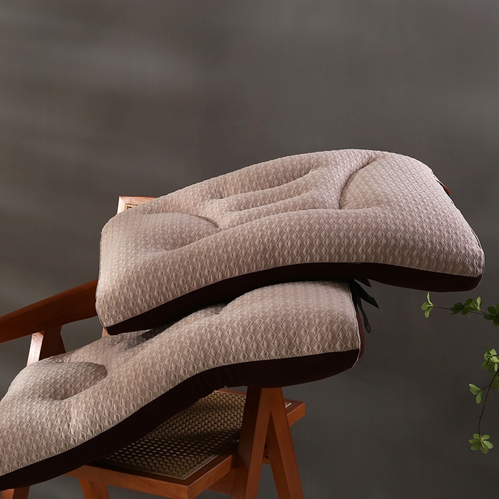 91家纺网 家纺一手货源 找家纺 （总）沃兰国际 竹芯针织羽丝绒枕头成人护颈单人枕芯SPA枕