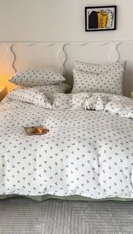 91家纺网 家纺一手货源 找家纺 蜜柚 2024新款全棉双层皱皱纱四件套 小樱桃