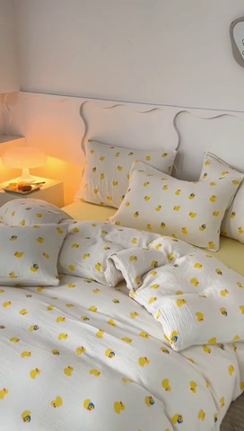 91家纺网 家纺一手货源 找家纺 蜜柚 2024新款全棉双层皱皱纱四件套 快乐鸭鸭