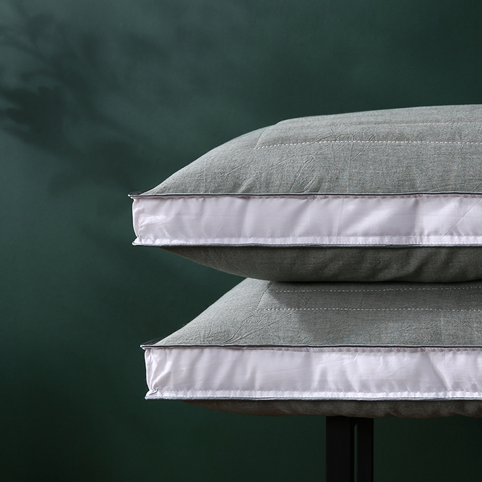 91家纺网 家纺一手货源 找家纺 沃兰国际 新款全棉水洗棉荞麦枕芯花草护颈枕头单人绗缝定型枕 清新绿