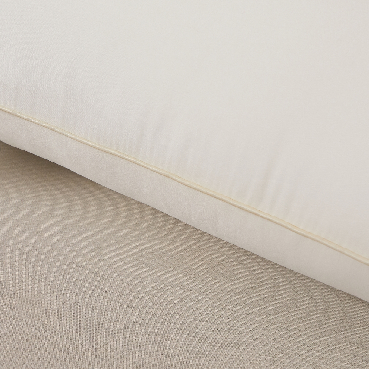 91家纺网 家纺一手货源 找家纺 （总）凯森家纺 2024新款学生枕头枕芯单人枕芯羽丝绒酒店枕头