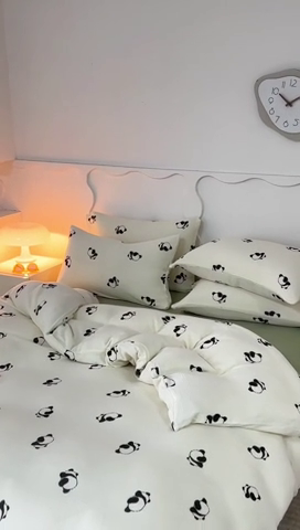 91家纺网 家纺一手货源 找家纺 蜜柚 2024新款全棉双层皱皱纱四件套 熊猫团子