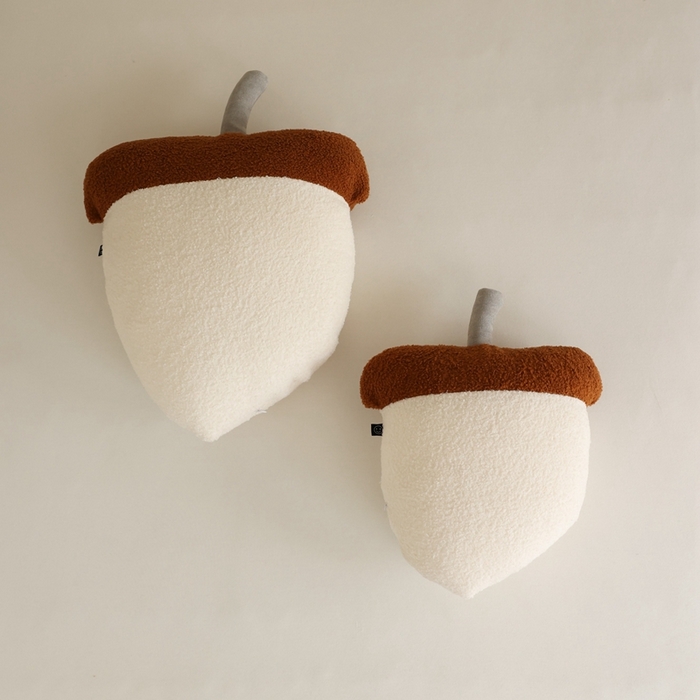 91家纺网 家纺一手货源 找家纺 （总）美茉家居 2024新款松果抱枕