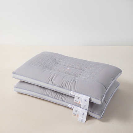 （总）麦肯锡 2024新款零压睡方安然如梦蚕丝枕枕芯产品图