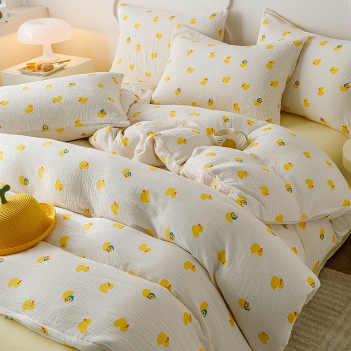 91家纺网 家纺一手货源 找家纺 蜜柚 2024新款全棉双层皱皱纱四件套 快乐鸭鸭