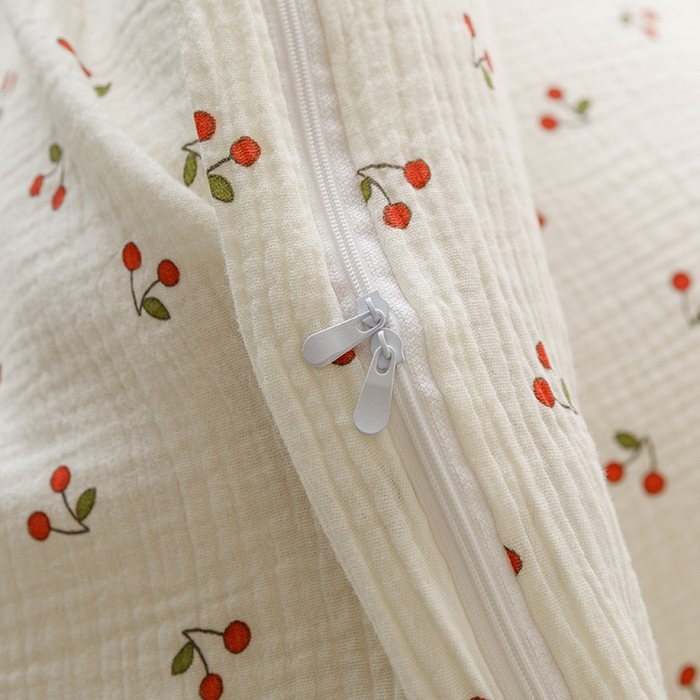 91家纺网 家纺一手货源 找家纺 蜜柚 2024新款全棉双层皱皱纱四件套 小樱桃