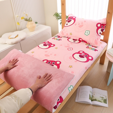 凯森家纺 2024新款13372全棉床垫套学生床笠套单品褥子套懒人垫子套90x190学生上下铺宿舍寝室 草莓熊+绒（婴儿绒）