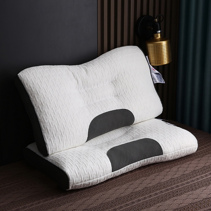 91家纺网 家纺一手货源 找家纺 （总）沃兰国际 蜂巢针织羽丝绒枕头成人护颈单人枕芯SPA枕