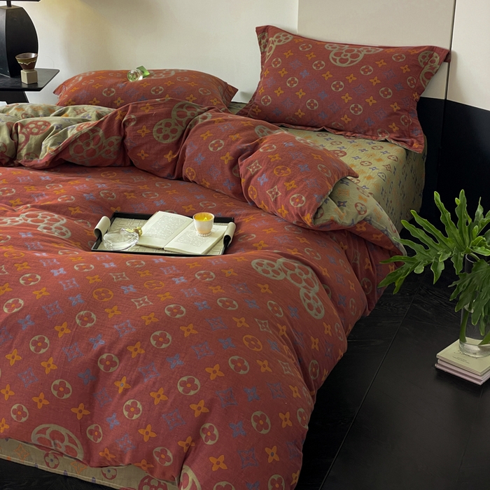 91家纺网 家纺一手货源 找家纺 睡棉坊 2024新款全棉色织提花双层纱复古单被套 童趣