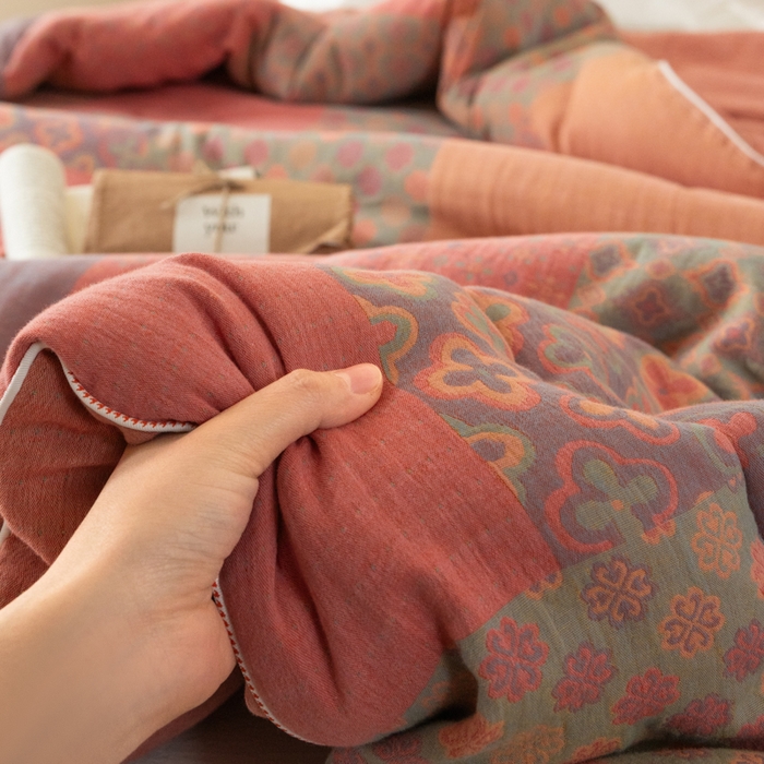 91家纺网 家纺一手货源 找家纺 （总）睡棉坊 2025新款全棉色织提花双层纱春秋被芯冬被