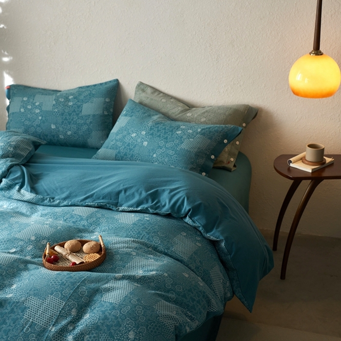 91家纺网 家纺一手货源 找家纺 安莱生活 2024年新品高端双层纱大提花工艺款缤纷花妍纽扣款 缤纷花妍纽扣款-乌兰