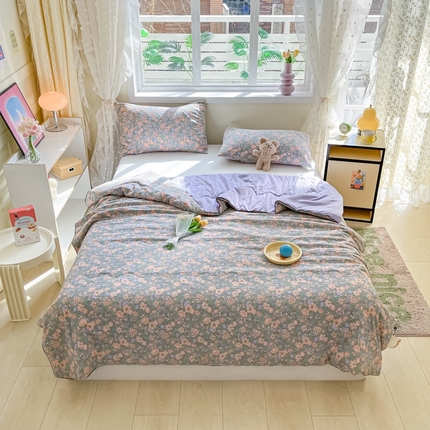 91家纺网 家纺一手货源 找家纺 （总）贝扬思 2025新款水洗邹邹纱夏被