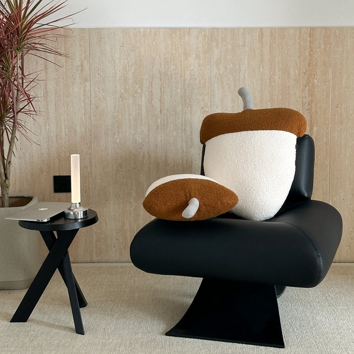 91家纺网 家纺一手货源 找家纺 （总）美茉家居 2024新款松果抱枕