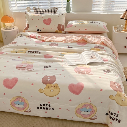 91家纺网 家纺一手货源 找家纺 艺菲阁家纺 2024新款大豆蛋白水洗双层纱夏被 微笑甜甜圈