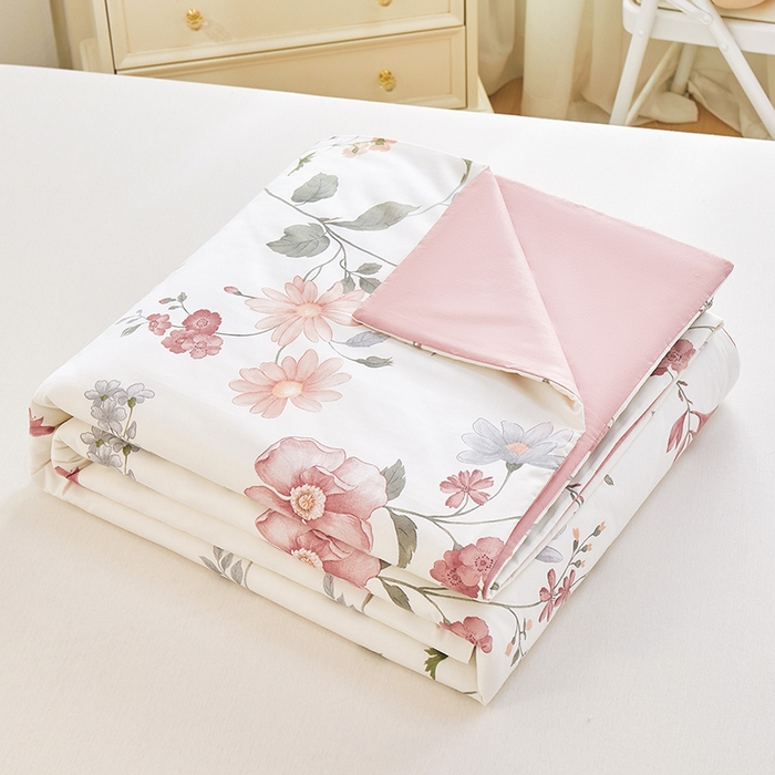 91家纺网 家纺一手货源 找家纺 元元被芯 2024新款全棉小清新夏被四件套-单夏被 莫兰朵-粉