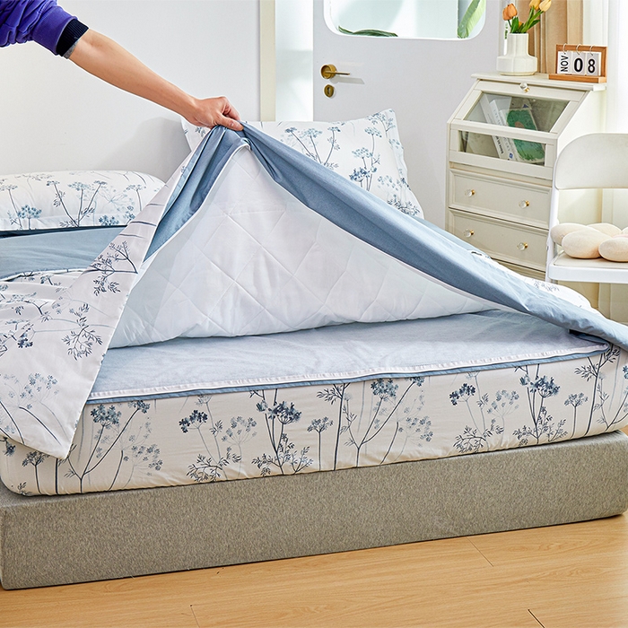 91家纺网 家纺一手货源 找家纺 元元被芯 2024新款全棉小清新夏被四件套-单夏被 璀璨-兰