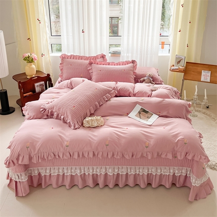 宜凡家纺 2024新款全棉夹棉绣花花边系列床盖四件套 玫瑰佳人 粉