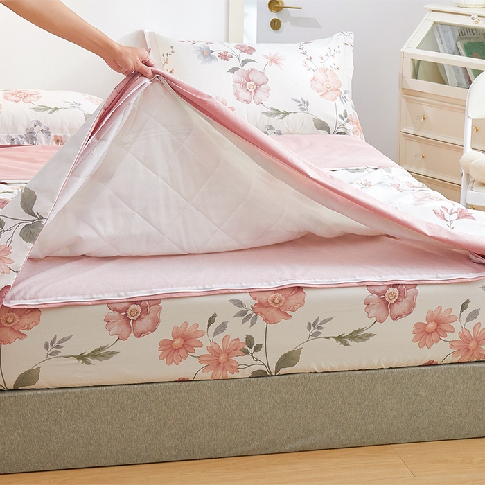 91家纺网 家纺一手货源 找家纺 元元被芯 2024新款全棉小清新夏被四件套-单夏被 莫兰朵-粉