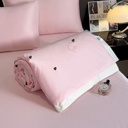 典冠 2024爆款天丝刺绣漫天爱心工艺款大豆夏被四件套空调被夏凉被 浅粉