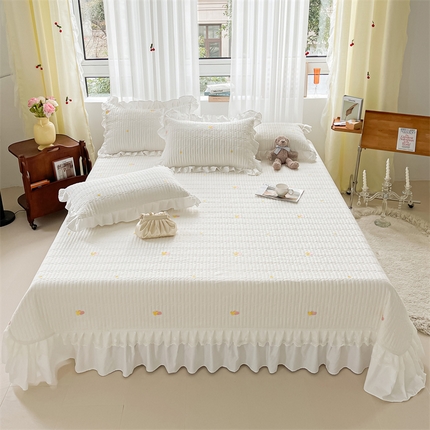 宜凡家纺 2024新款全棉夹棉绣花花边系列床盖三件套 甜蜜蜜-奶白