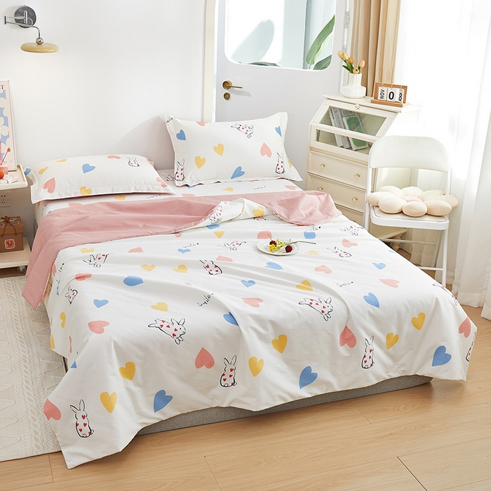 91家纺网 家纺一手货源 找家纺 元元被芯 2024新款全棉小清新夏被四件套-单夏被 甜蜜蜜-米