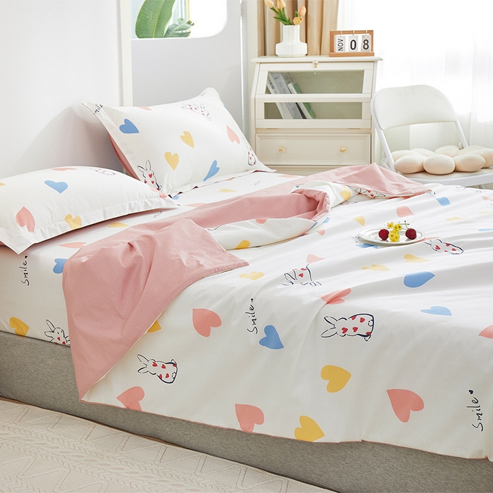 91家纺网 家纺一手货源 找家纺 元元被芯 2024新款全棉小清新夏被四件套-单夏被 甜蜜蜜-米