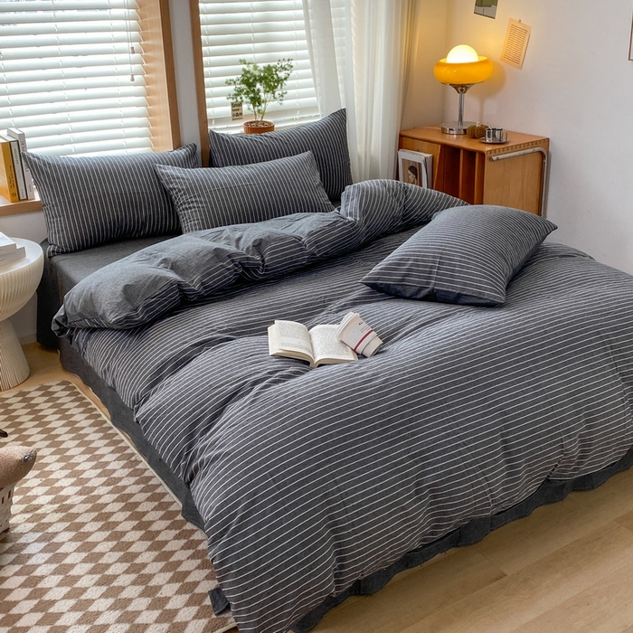 91家纺网 家纺一手货源 找家纺 蓝邻家纺 2024新款全棉色织水洗棉四件套 灰细条