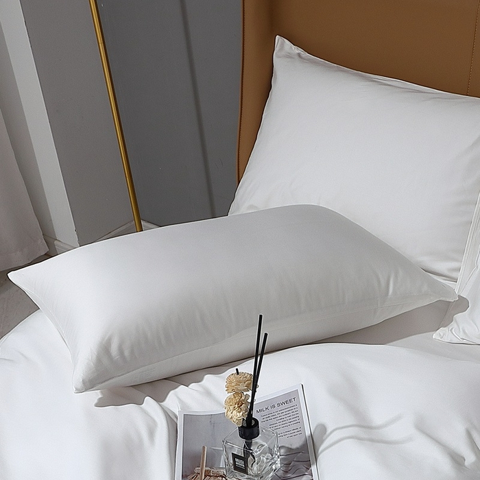 91家纺网 家纺一手货源 找家纺 晶缦家纺 2024新款100S全棉贡缎长绒棉纯色四件套和单品-纯沐系列 单枕套 纯沐-绅士白