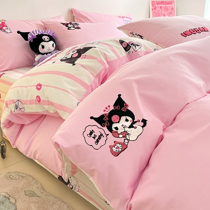 金丝鸟家纺 2024新款全棉混搭毛巾绣四件套可爱卡通库洛米系列 粉色电话库洛米