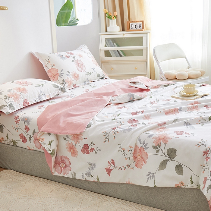 91家纺网 家纺一手货源 找家纺 元元被芯 2024新款全棉小清新夏被四件套-单夏被 莫兰朵-粉